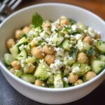 Salade de pois chiches, concombre et feta